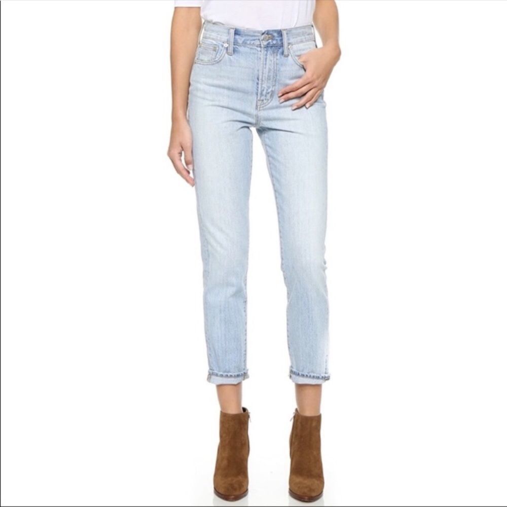 Madewell Perfect Summer Jean, Size 28, light wash.